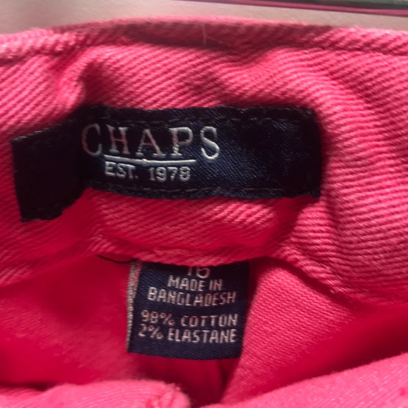 CHAPS Pink Denim Crops - Picture 2 of 2